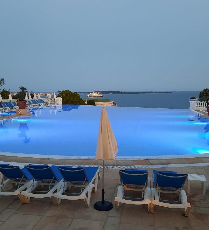 Superbe Appartement Une Chambre Vue Mer Piscine Tennis カンヌ エクステリア 写真