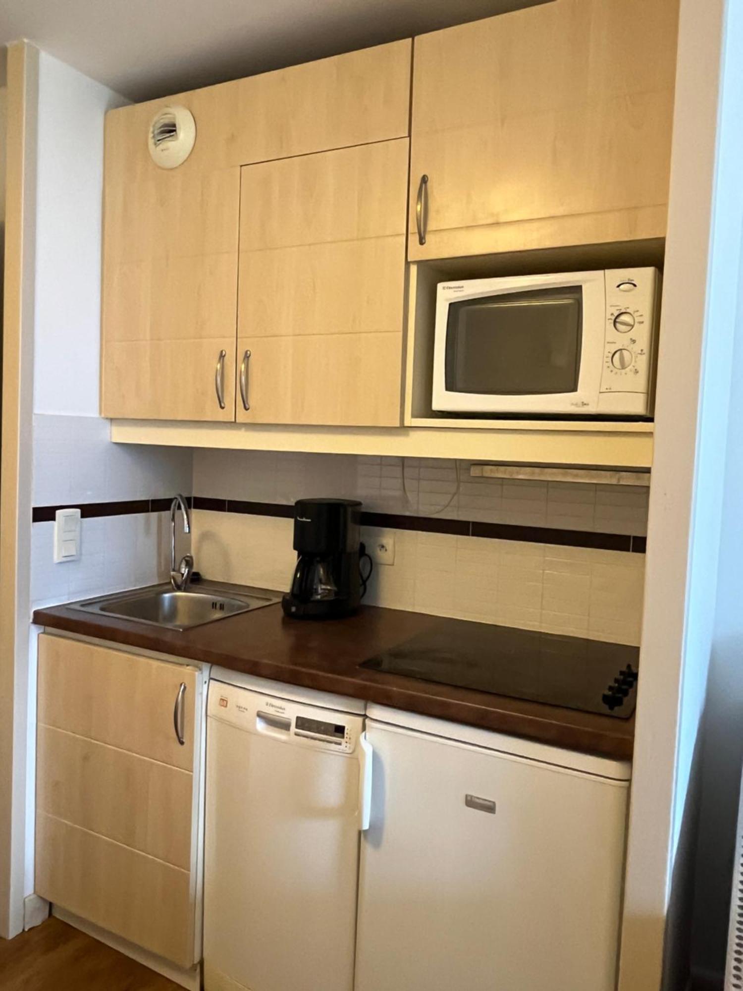 Superbe Appartement Une Chambre Vue Mer Piscine Tennis カンヌ エクステリア 写真